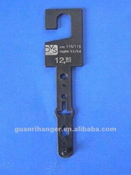 Plastic small hanger accessory P102