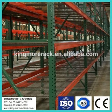 Warehouse storage shelving