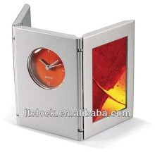 Desk photo frame alarm clock