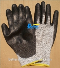 13-Gauge HPPE coated black PU anti cut gloves made in china