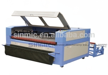 China SINMIC cloth laser cutting machine