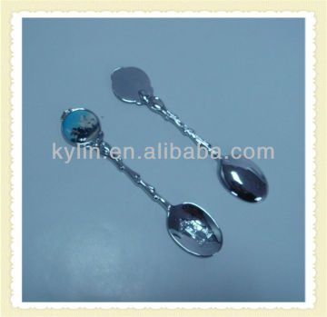 souvenirs spoon