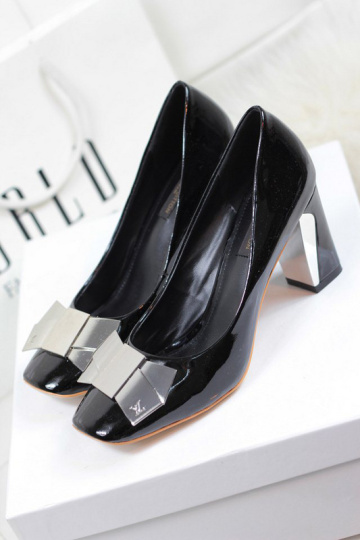 Fashion LV shoes, high quality cheap LV high heels replica, wholesale and retail replica LV woman fashion high heels dress shoes