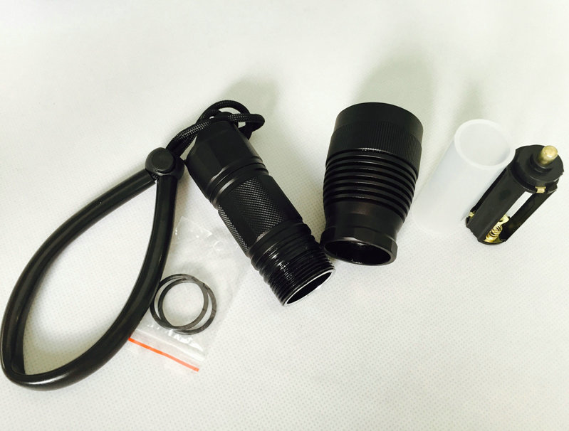 Best selling hot chinese products ip68 diving flashlight 6000K-6500K