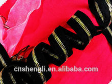 #5 brass shining gold long chain Y teeth