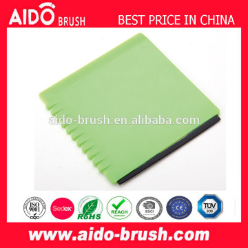 Plastic ice scraper