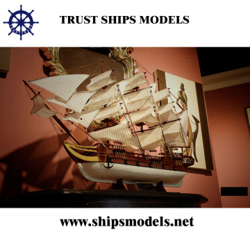 Handmade Sailing Ship Model/Wooden Ship Model