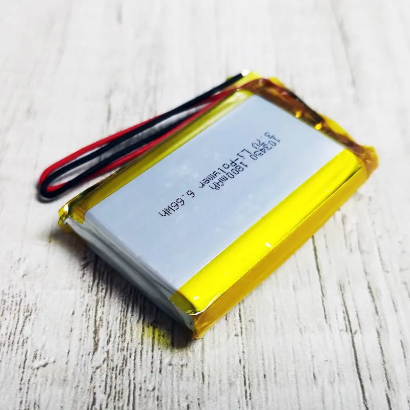 3.6V 3.7V 103450 1800mAh Rechargeable Lithium Polymer Battery Pack with PCM and Connector