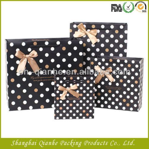Fashionable cosmetic paper bag,drawstring paper bags