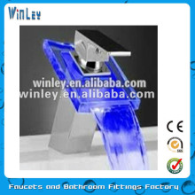 Color Changing LED Glass Water Tap