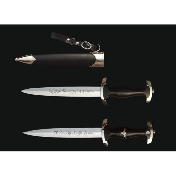 metal mini dagger for garden