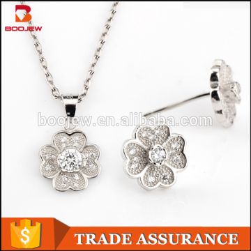 Newest beautiful women jewelry sets micro paving CZ necklace and earrings sets fashion lucky clover jewelry sets