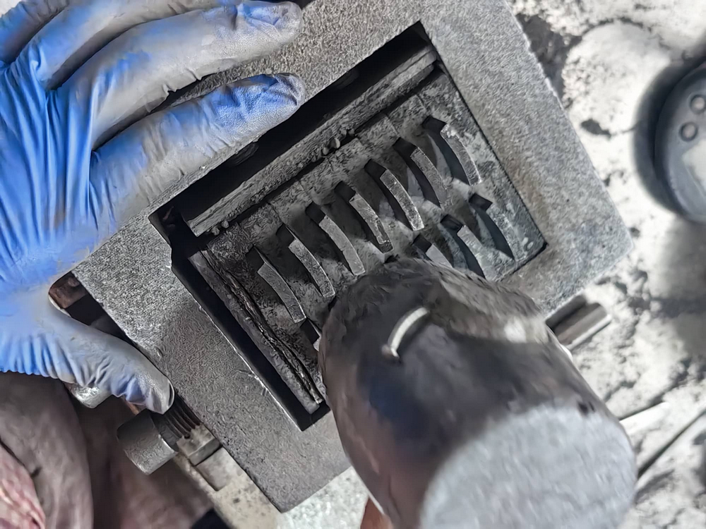 Yokelink Diamond Core Drill Bits Saiz yang berbeza (8) Yokelink Diamond Core Drill Bits Different Sizes (8)