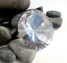 Faceted Diamond Shape crystal paperweight MH-9424