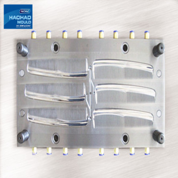 Plastic injection comb mould