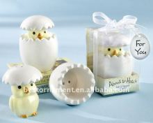 Hatch Ceramic Baby Chick Salt Pepper Shakers