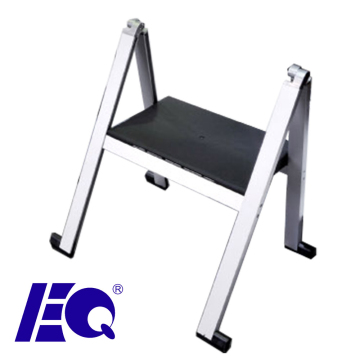 Good Ease of Use Quick Collapsible Aluminum Ladder Stool