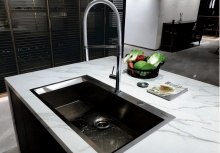 Customized white marble kitchen countertop