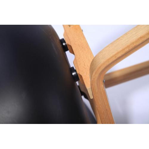 Modern wooden leg dining chair