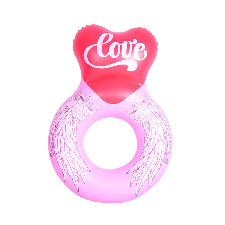Amor anel de natação inflável rosa no verão de carros alegóricos
