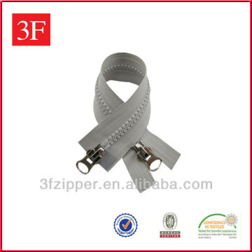 Two Way Open Plastic Zipper