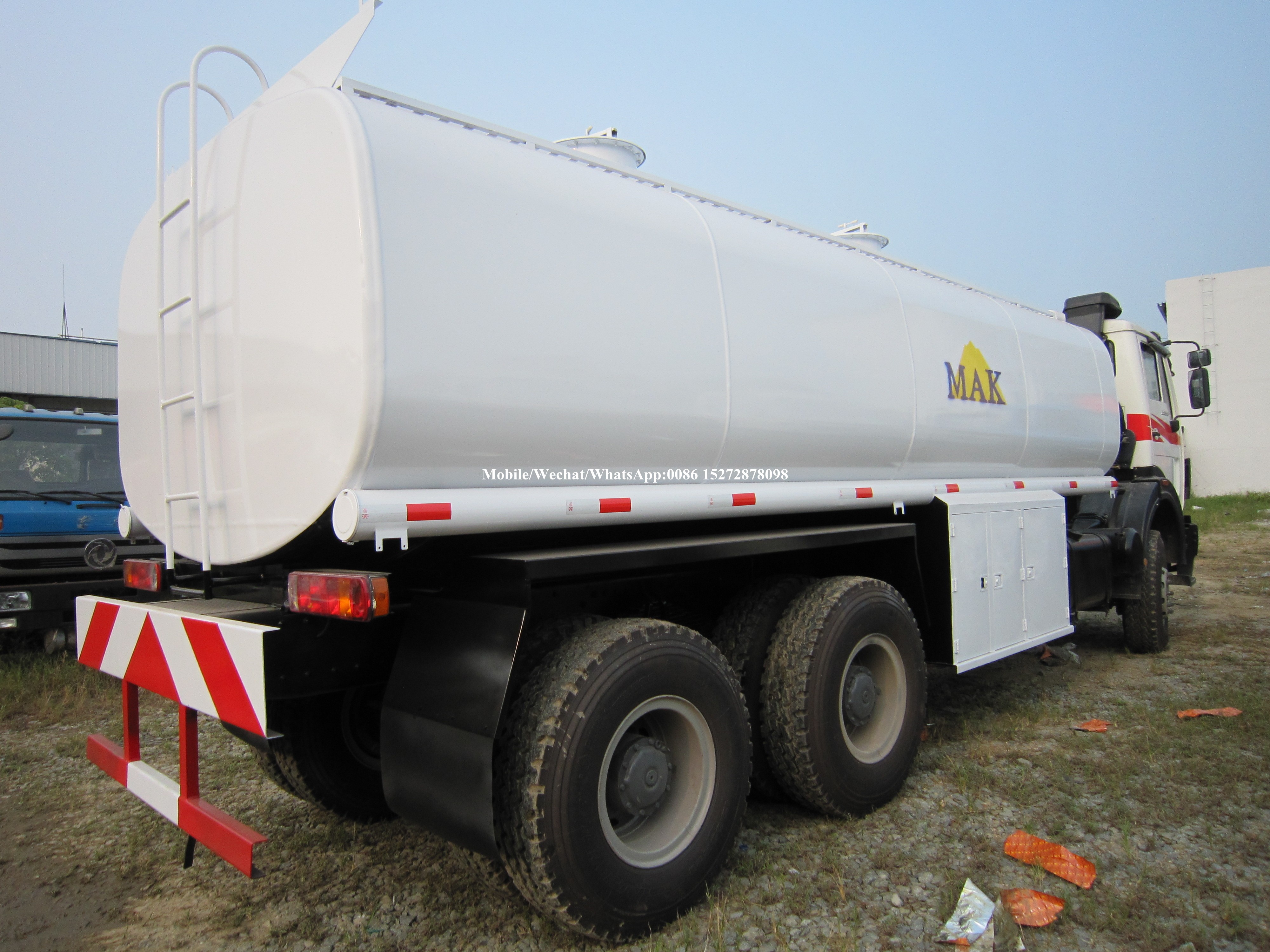 BEIBEN Fuel Truck (4) BEIBEN Fuel Truck (4)