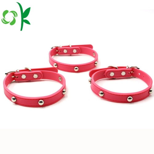 Σιλικόνη Cat Collar Custom Dog Collar με πριτσίνια