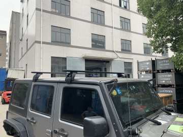 4X4 Accessories Jeep Gladiator 2020 corss bar