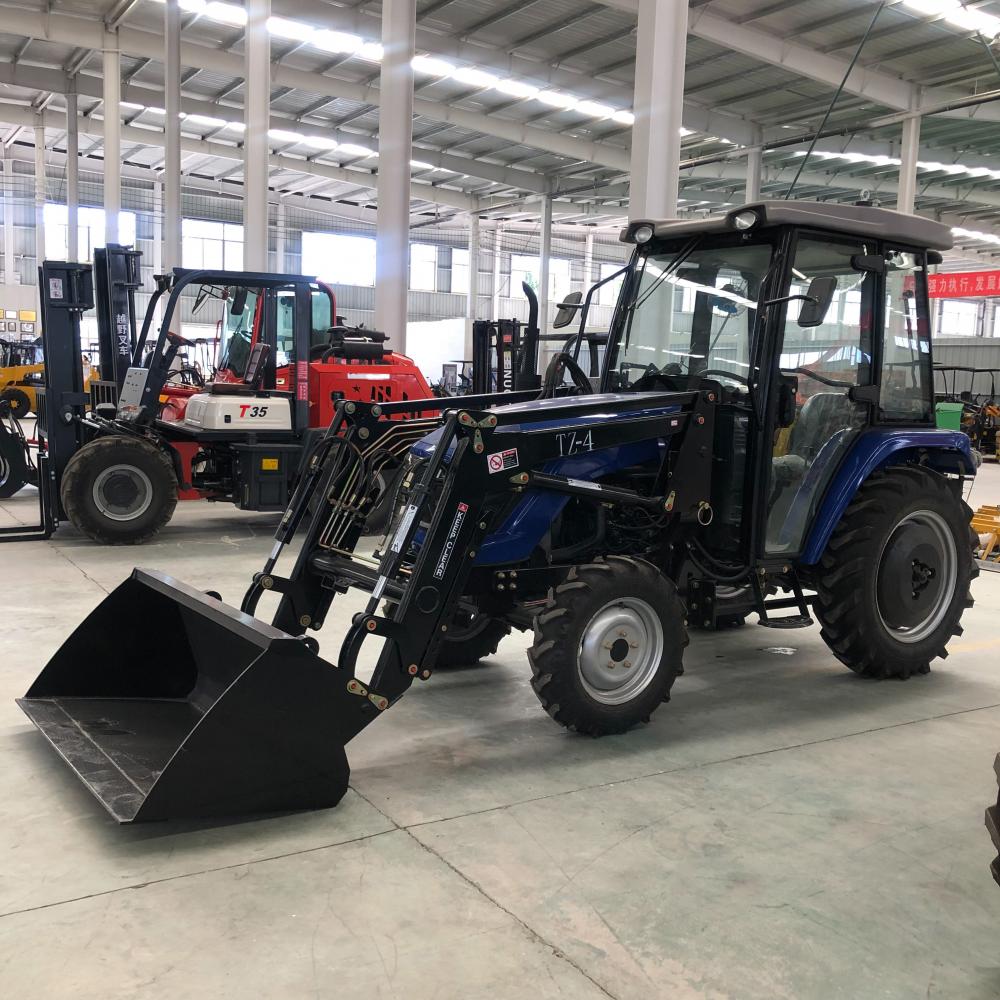 Tracteur avec certificat EPA et avec chargeur frontal