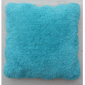 Coussin en polyester avec couleur unie