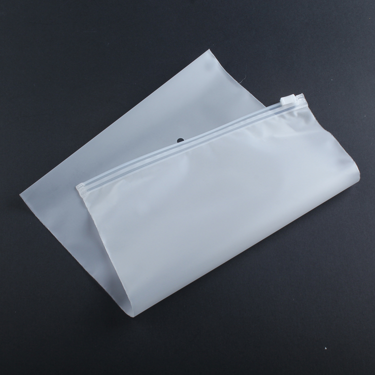 Factory Wholesale Large Size Custom Dress CPE Soft Plastic Bags dress packing bag