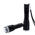 Senter genggam LED Camping Torch Torch Adjustable Focus