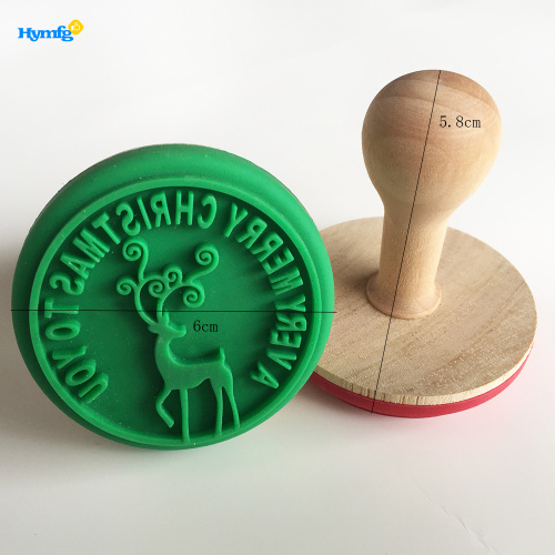 With silicone christmas reindeer cookie stamp