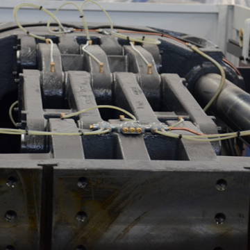 Horizontal Hydraulic Injection Molding Machine with Toggle Press: Features, Benefits, and Applications