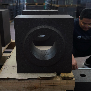 Processing Fused Rebonded Magnesia Chrome Bricks