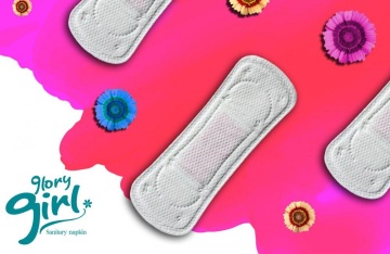 Disposable extra long herbal panty liners