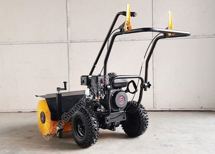 Surface cleaning turf sweeping rubber granules brushing artificial grass combing machine