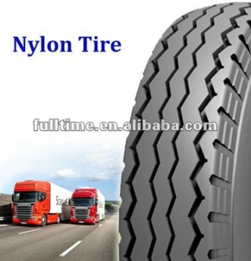 Bias nylon truck tire 700-15
