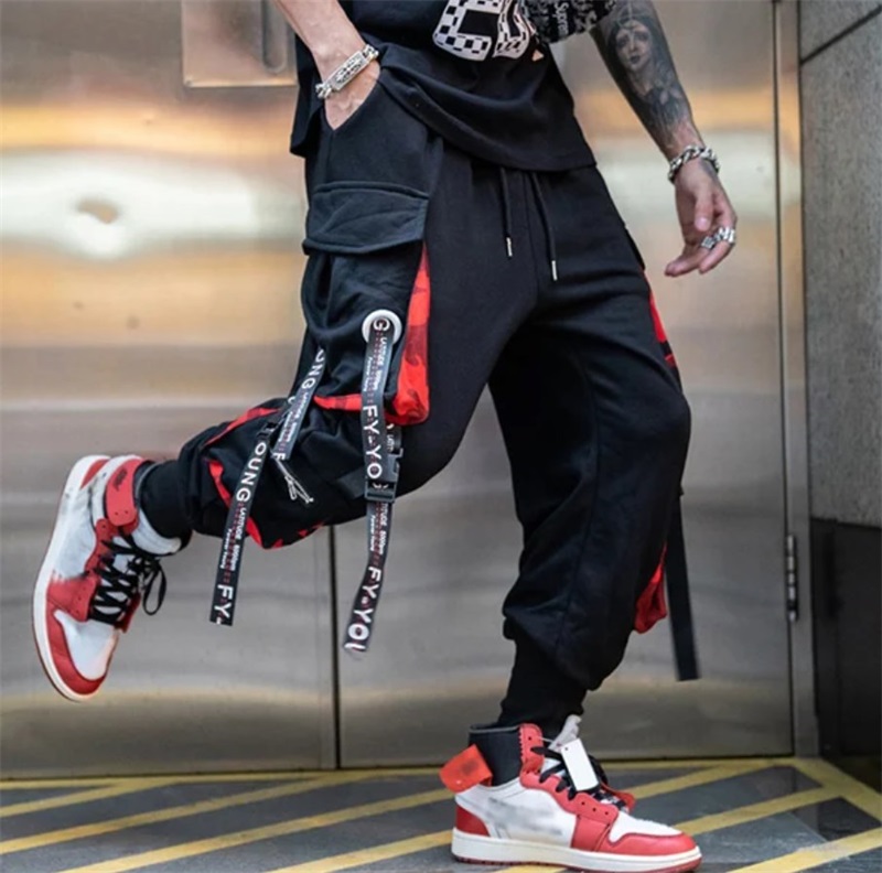 Comfortable and Breathable HIP-HOP Cargo Pants Wholesale