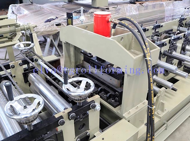 Steel Cz Interchange Purlin Machine