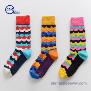 taobao low moq mens dress socks colorful patterned fashion dress socks