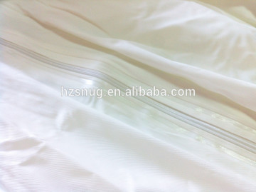 Vinyl mattress cover, mattress encasement, mattress protector