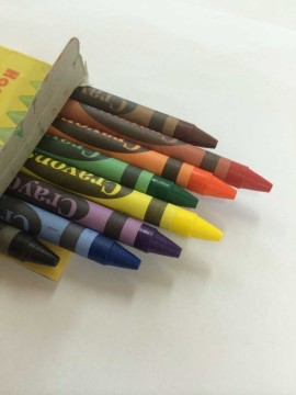 Mini Eight Colour Crayon Set