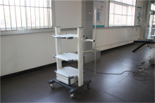 Portable medical trolly surgical pendant with outlets