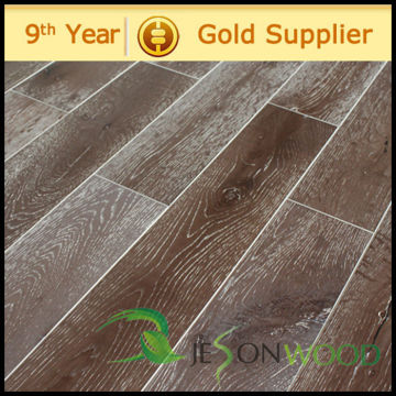 Solid White Oak hardwood flooring Brushed surface