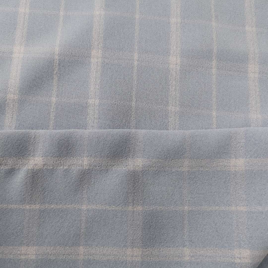Yarn-dyed polyester fabric soft polyester peacock fleece fabric