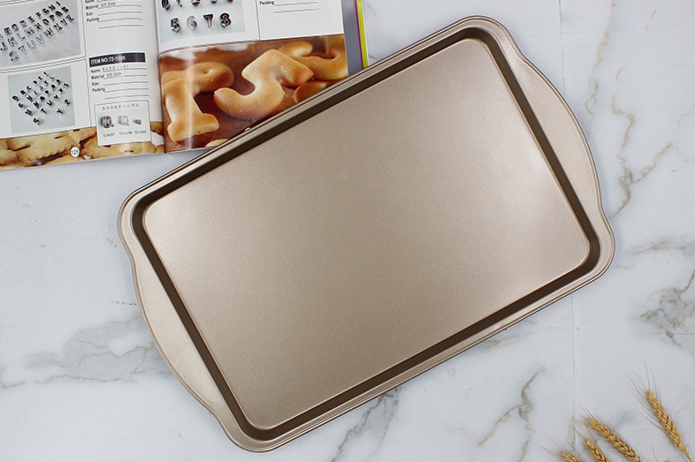 Shallow Baking Pan