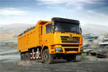 Dump truck transport and clean up construction waste