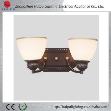 Classical glass shade bedside wall light