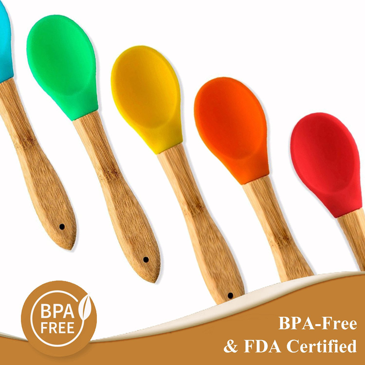 Yuming Factory BPA Free 100% Food Grade Silicone and Bamboo Baby Feeding Spoon